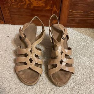 Tan Wedges